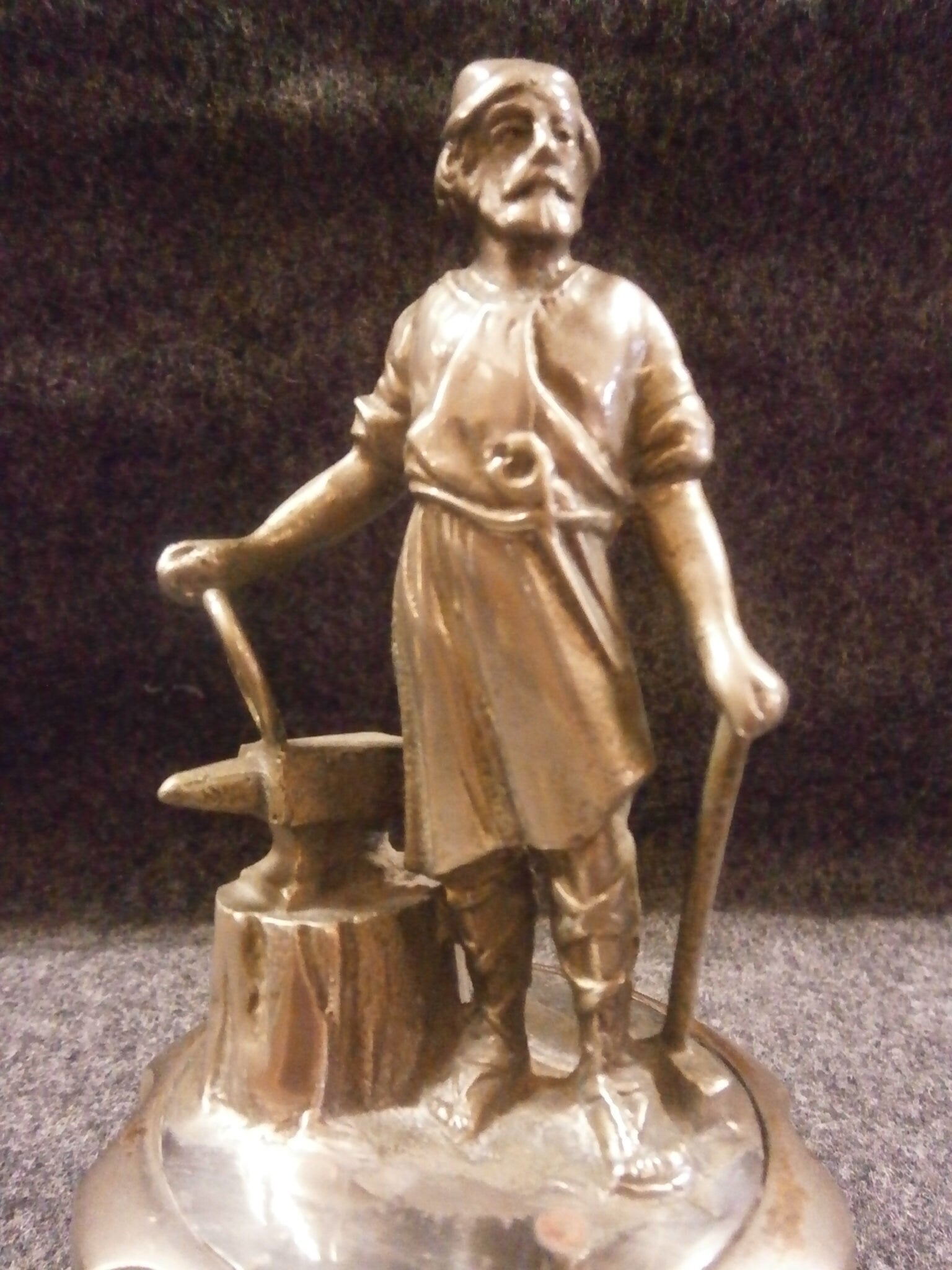 Vulcan Commercial Motor Radiator Cap Car Mascot