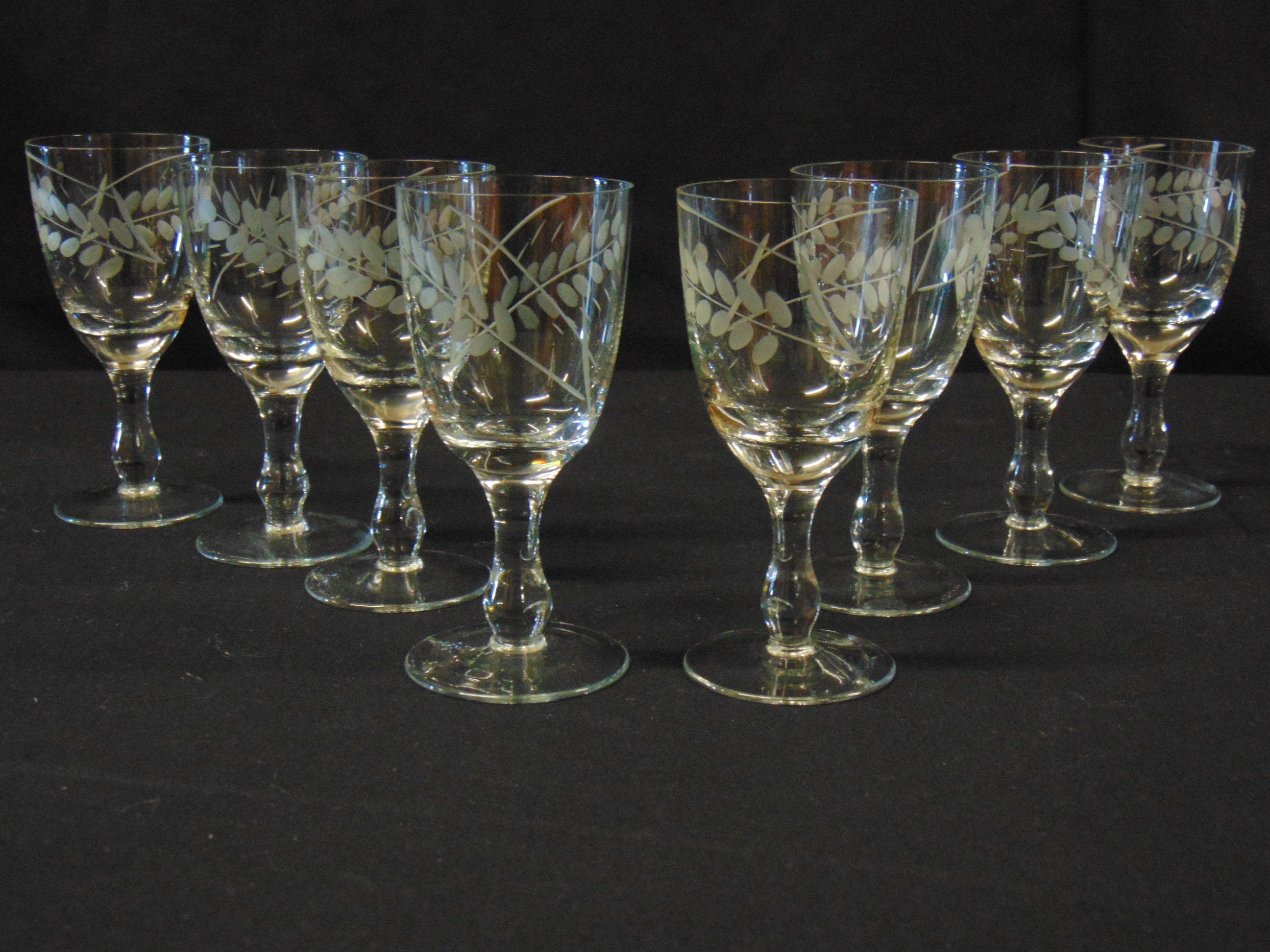 Vintage Sherry/Liqueur glasses X 8