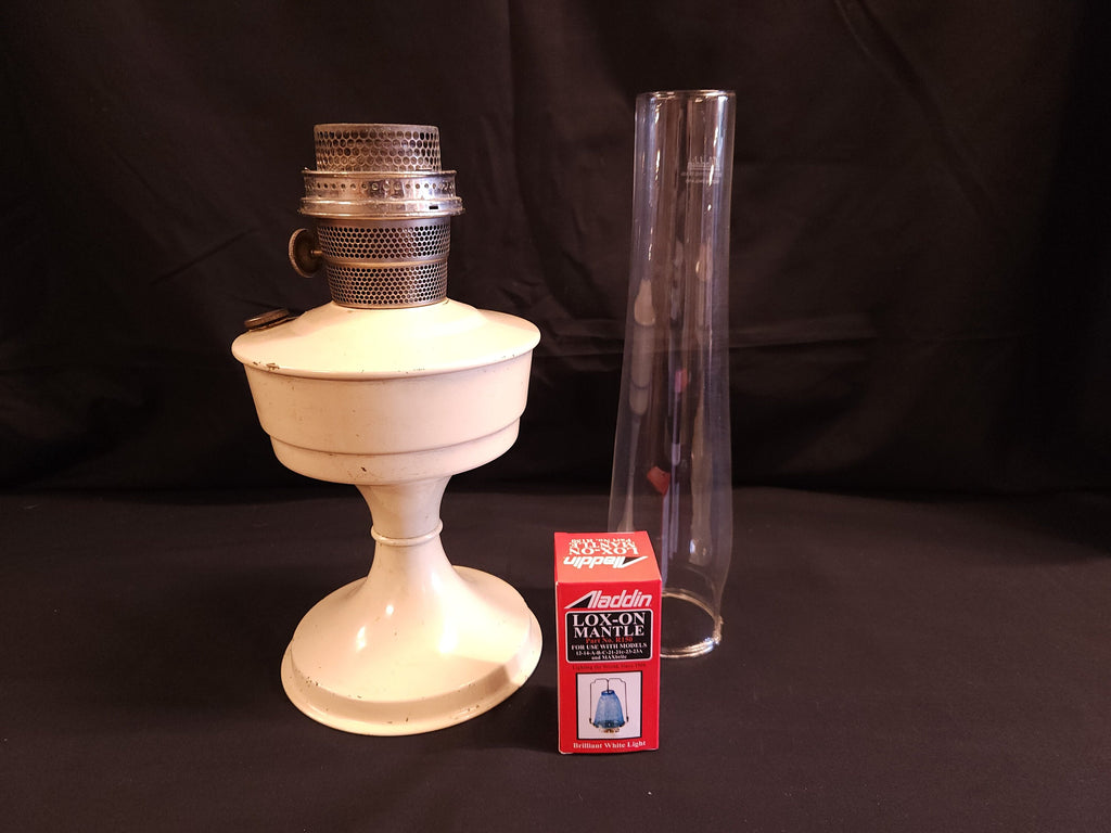 Vintage Aladdin Oil Lamp