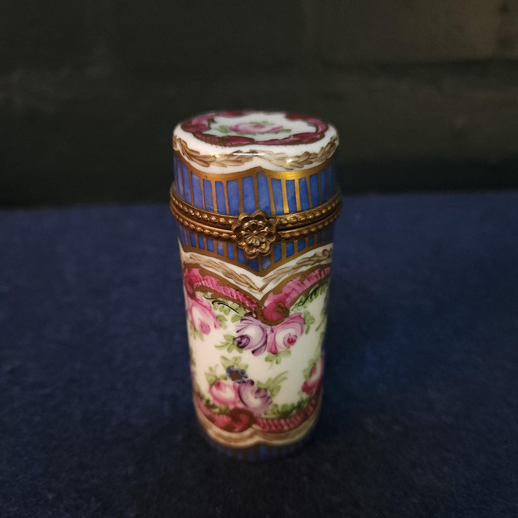 Limoge Hand Painted Small Trinket/Pill Box
