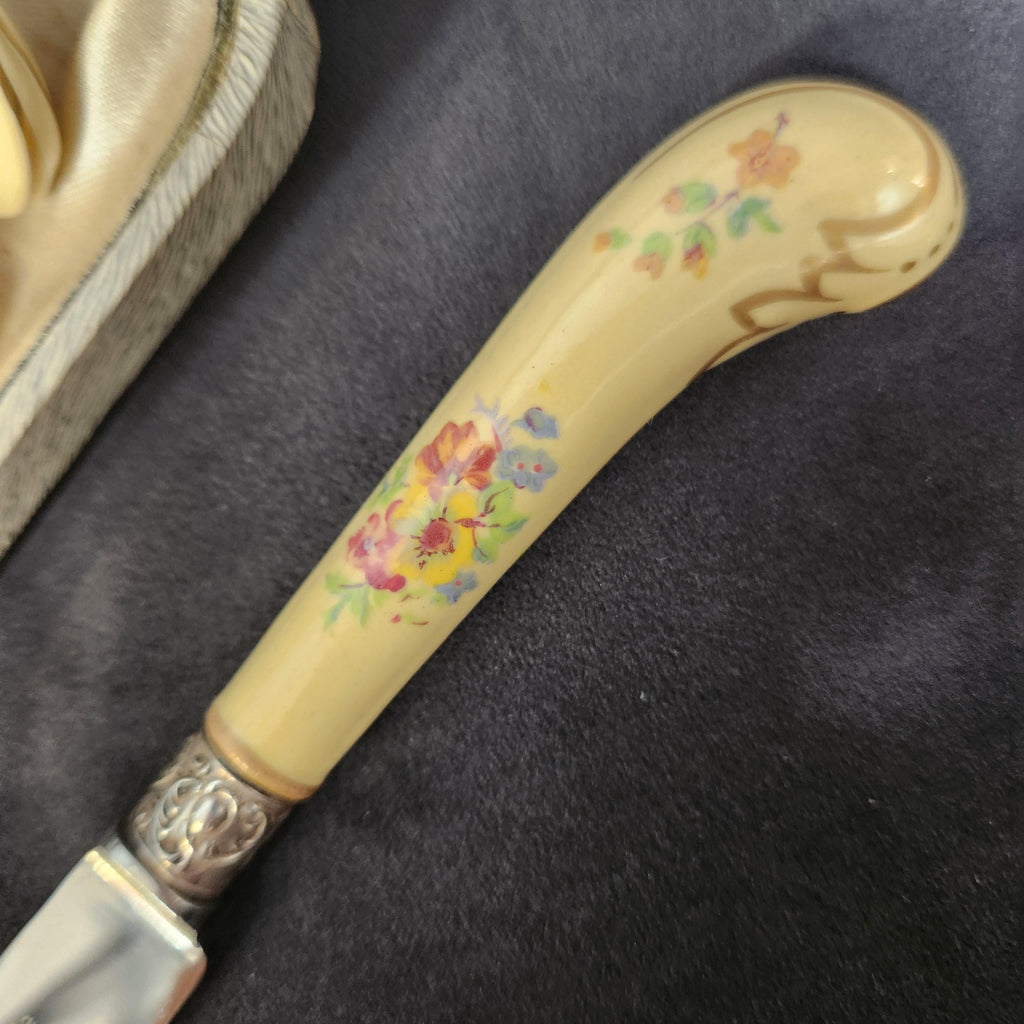 Cased Set of Dessert Cutlery