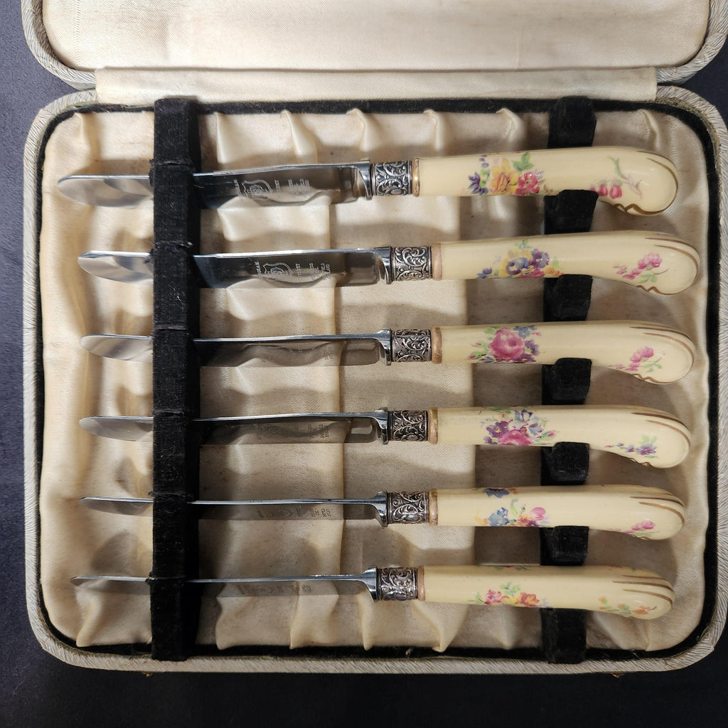 Cased Set of Dessert Cutlery