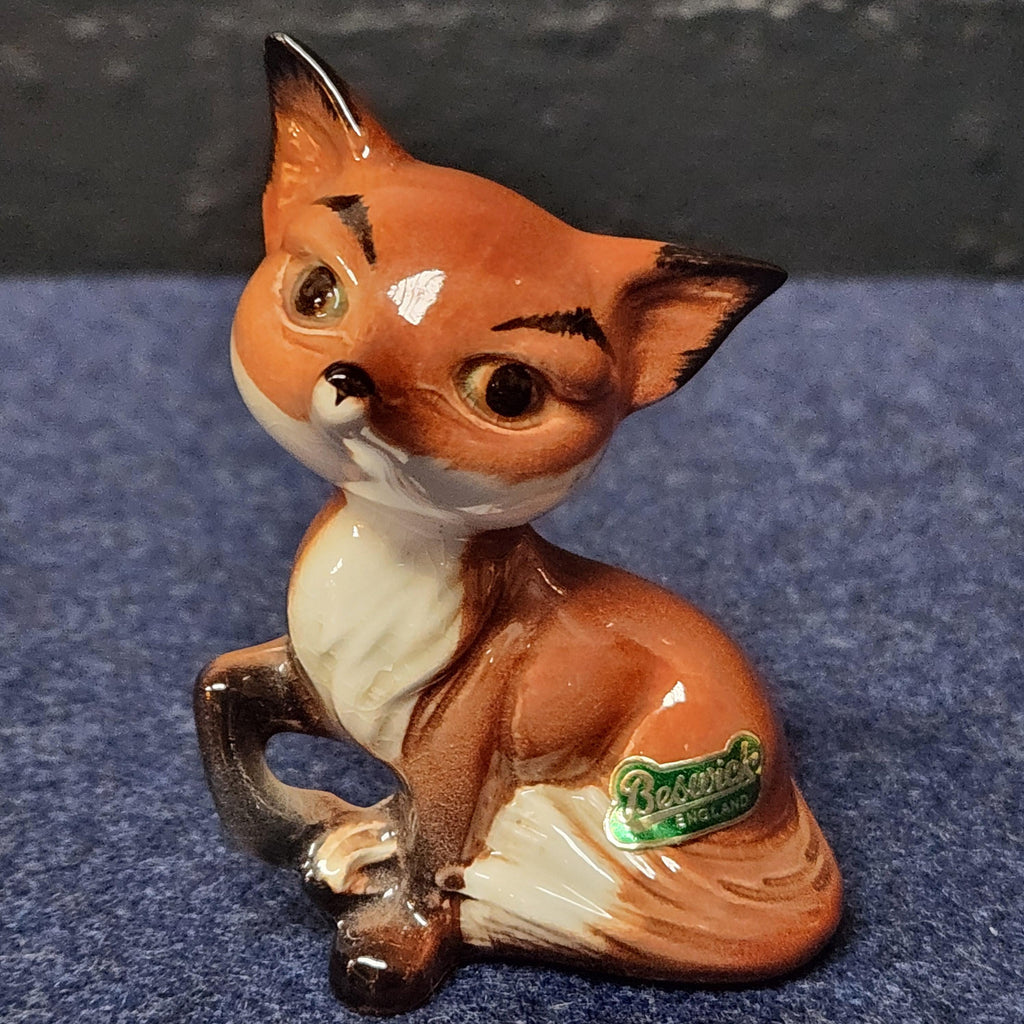 Beswick Comical Fox - Model No. 1733 - Vintage