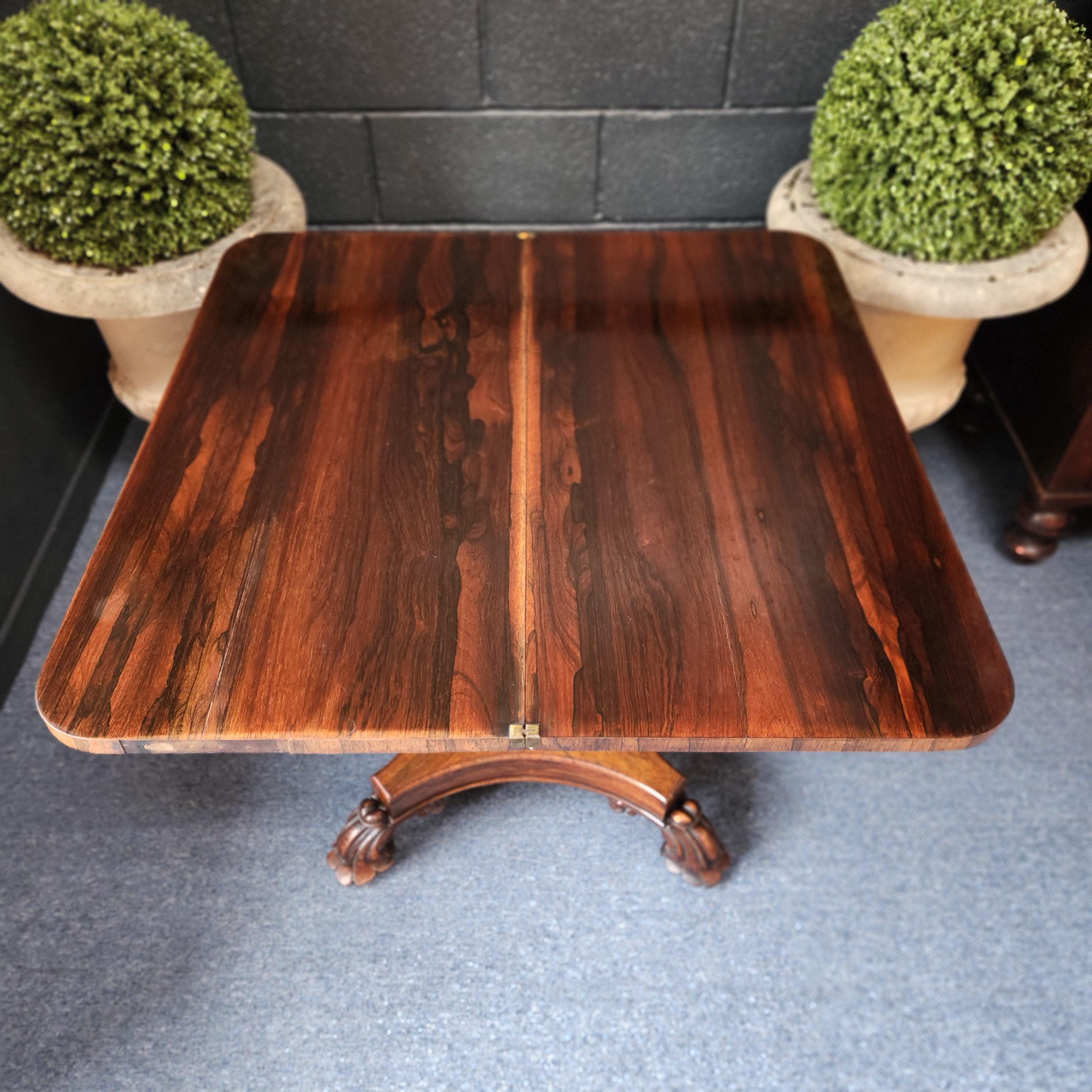 Early 19thC Rosewood Tea Table