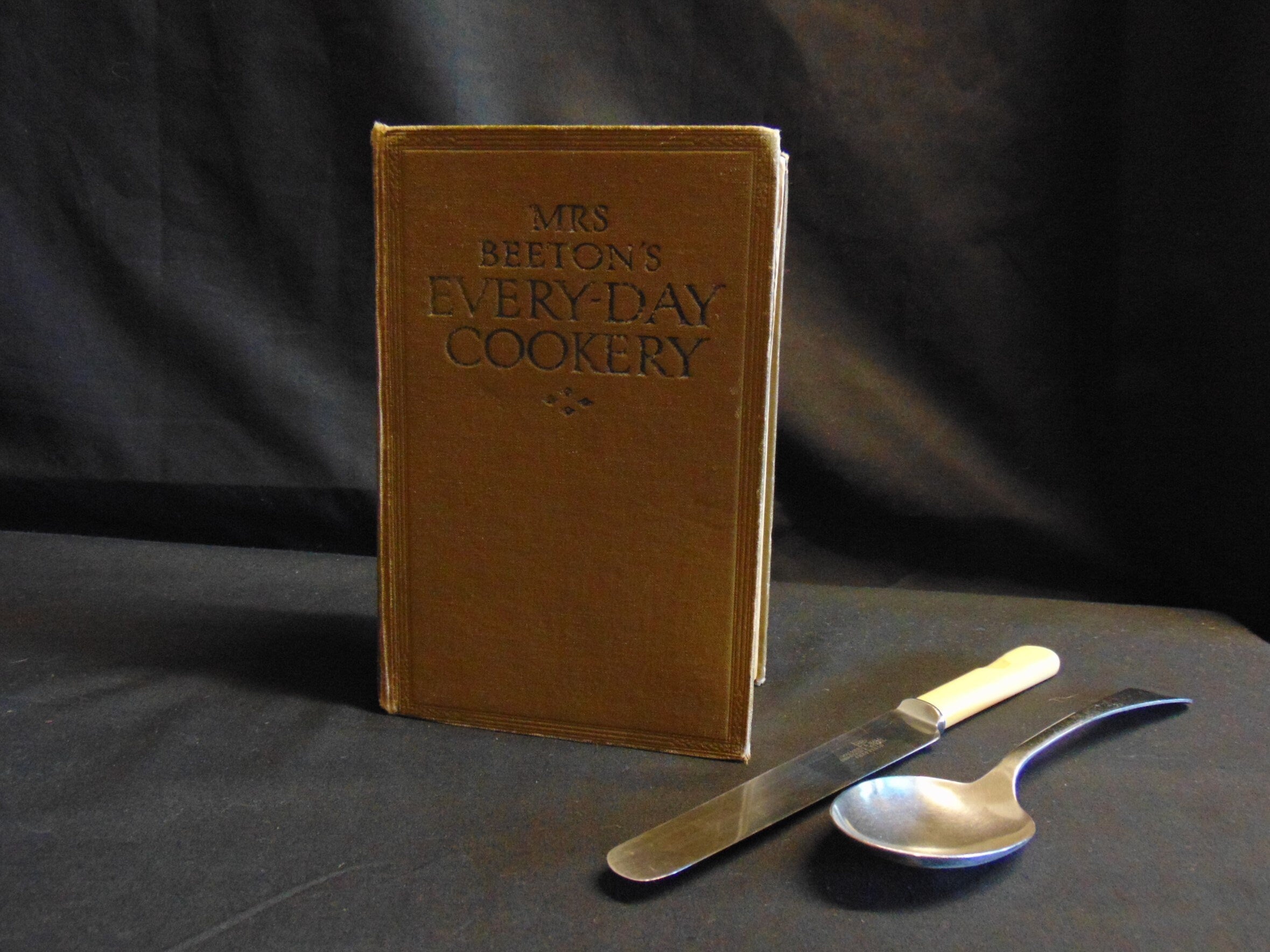Mrs Beeton's Every-day Cookery