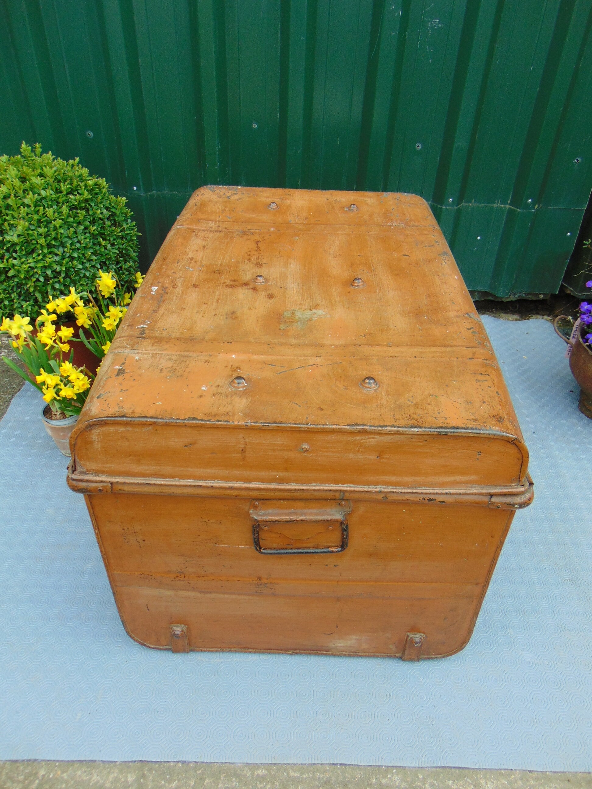 Late 19thC Large Tin Shipping Trunk