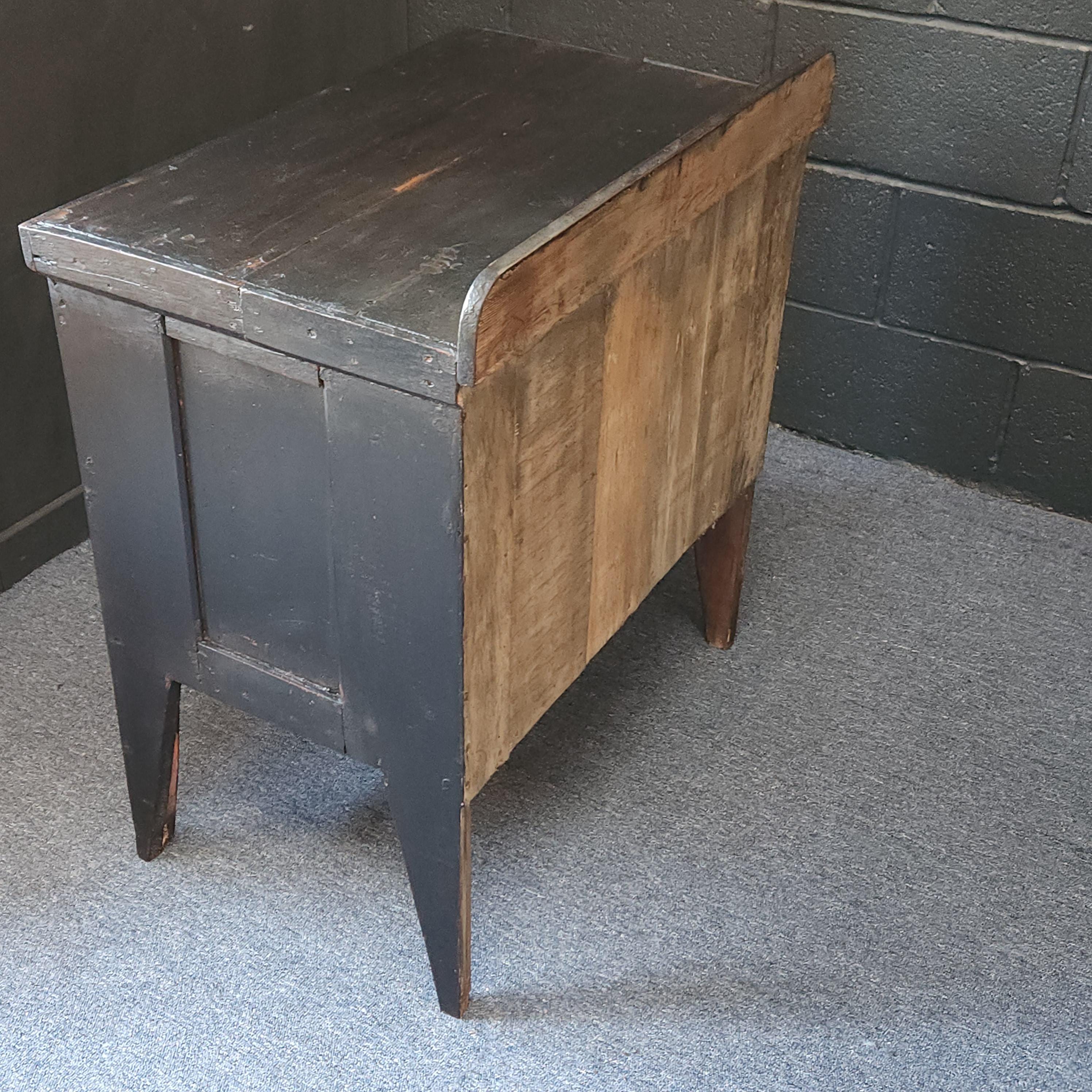 Victorian Chest of Drawers Circa Late 19thC