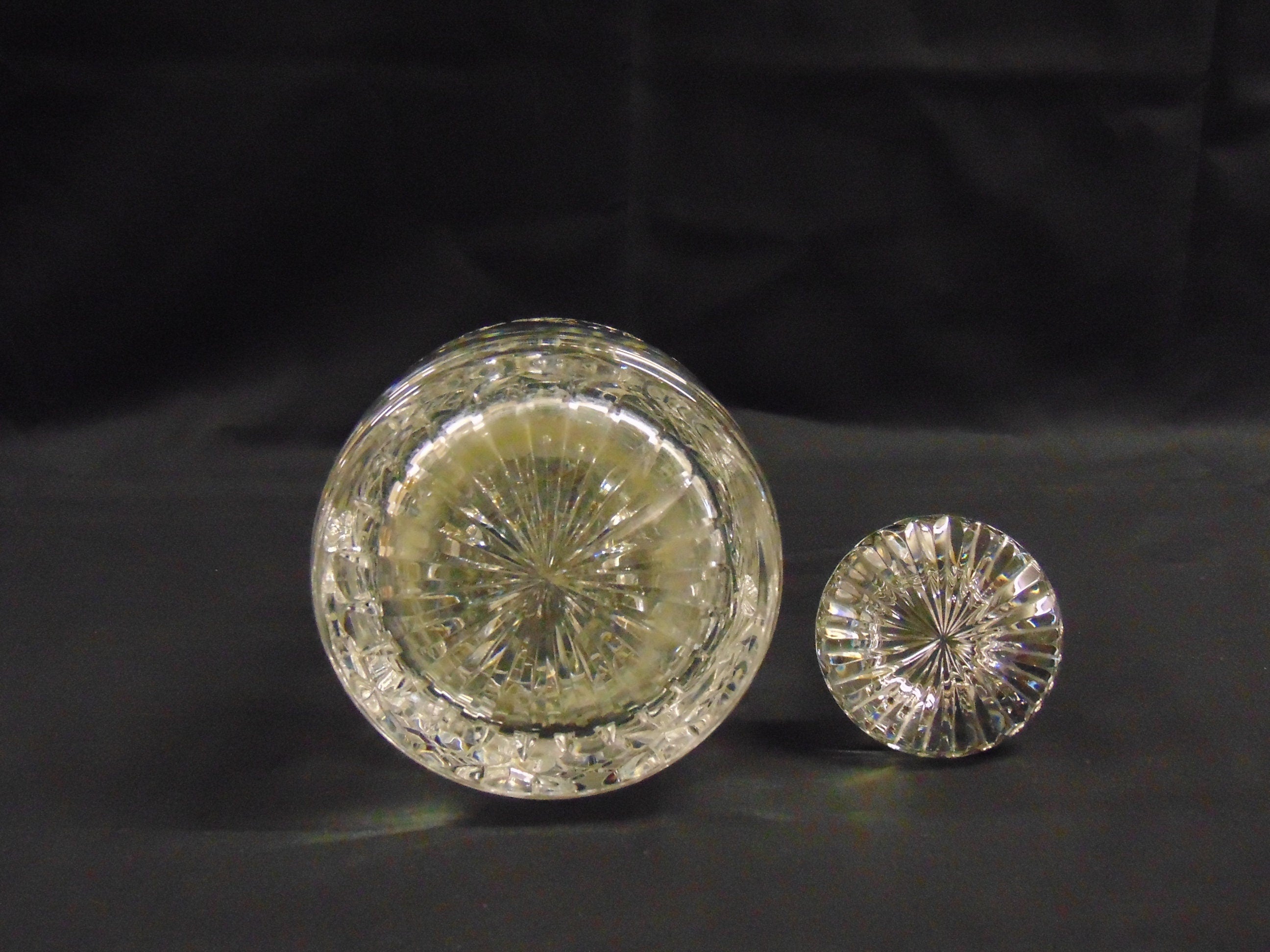 Stuart Crystal Glengarry Cambridge Cut Crystal Mushroom Stopper Decanter