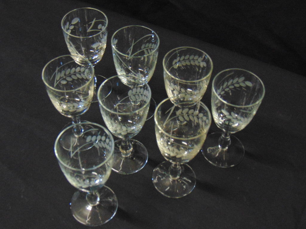 Vintage Sherry/Liqueur glasses X 8