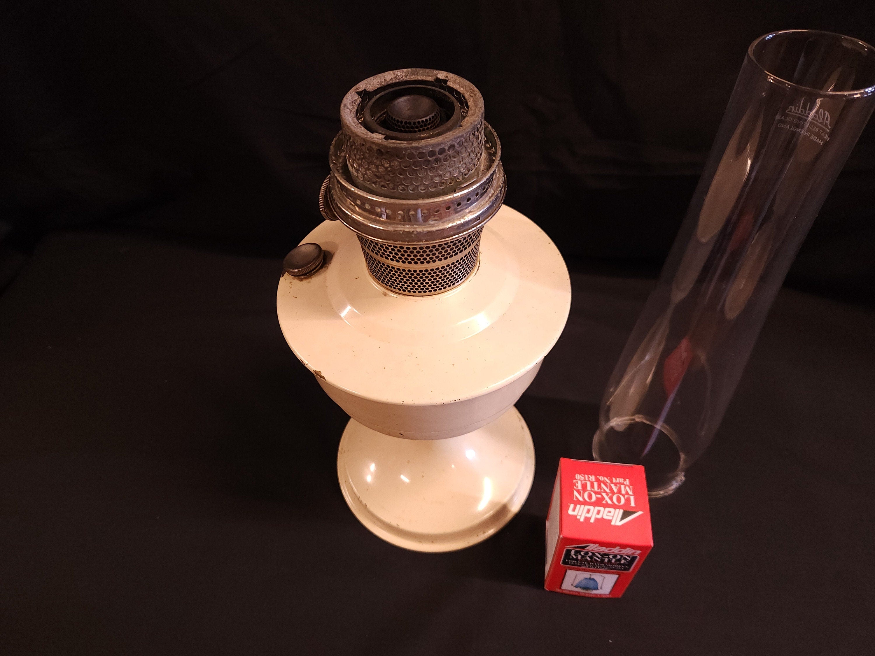 Vintage Aladdin Oil Lamp