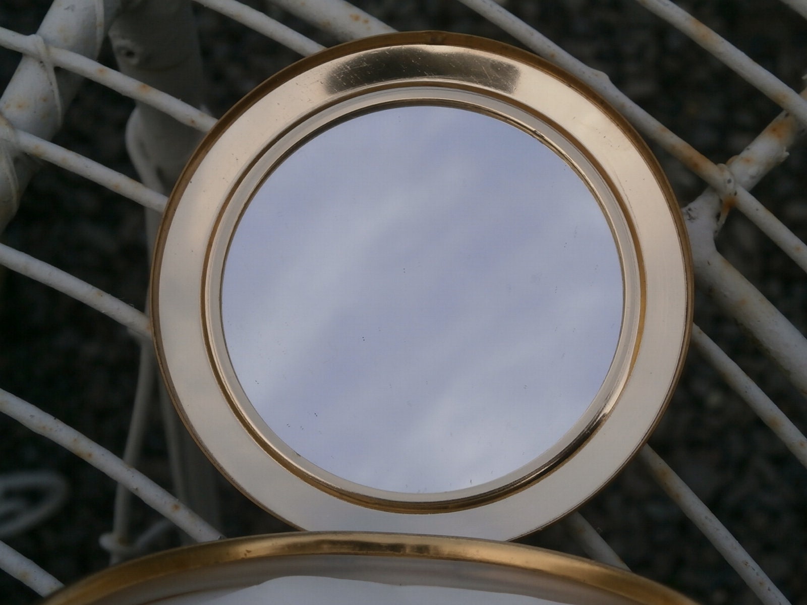 Vintage Boots Compact