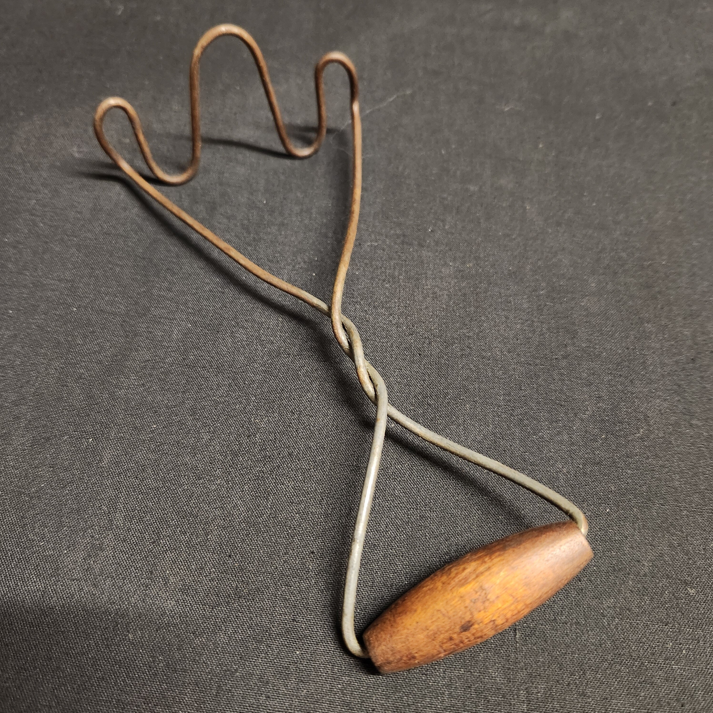 Vintage Wire Potato/Vegetable Masher