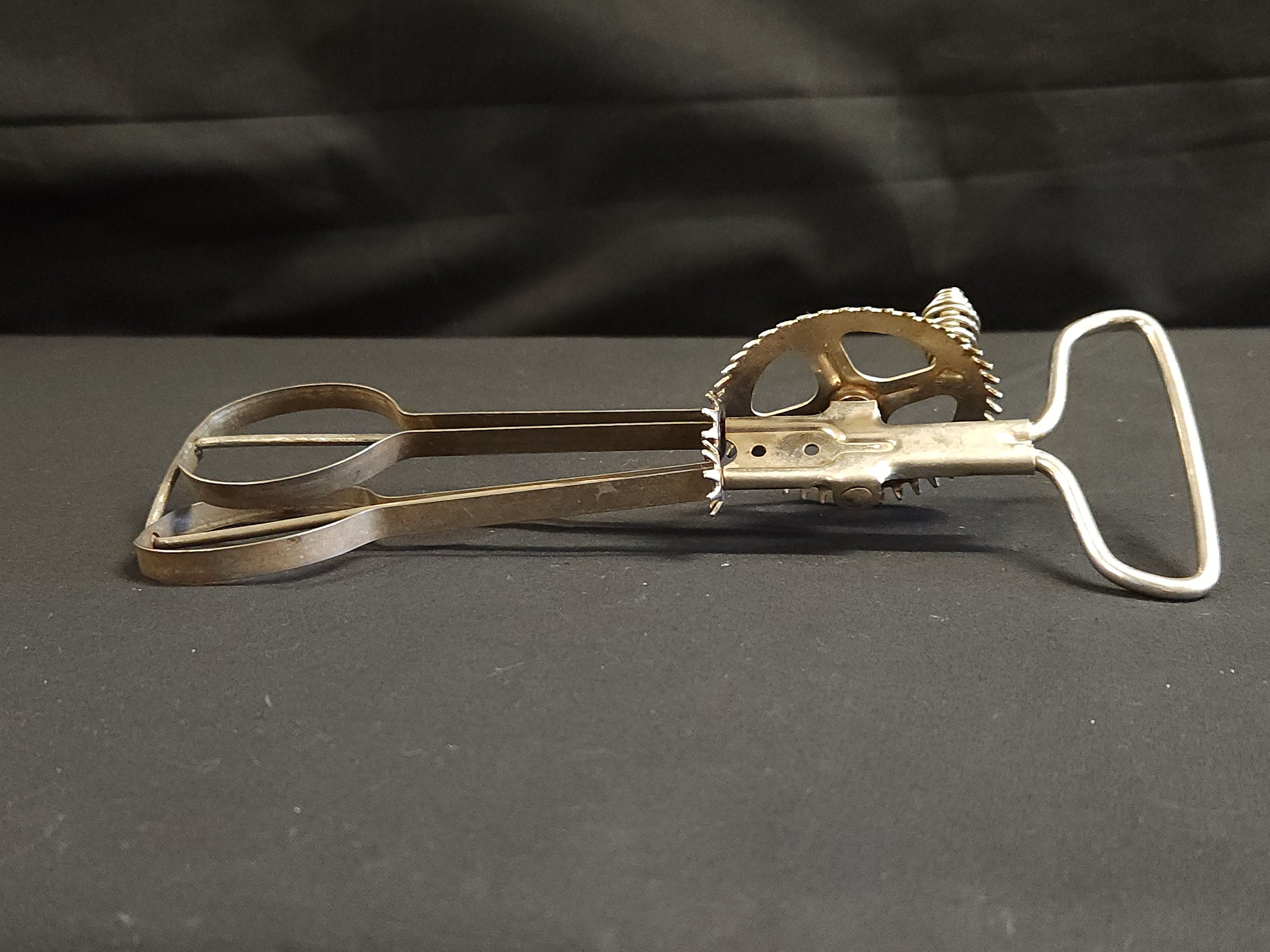Vintage Sky-line Egg Whisk