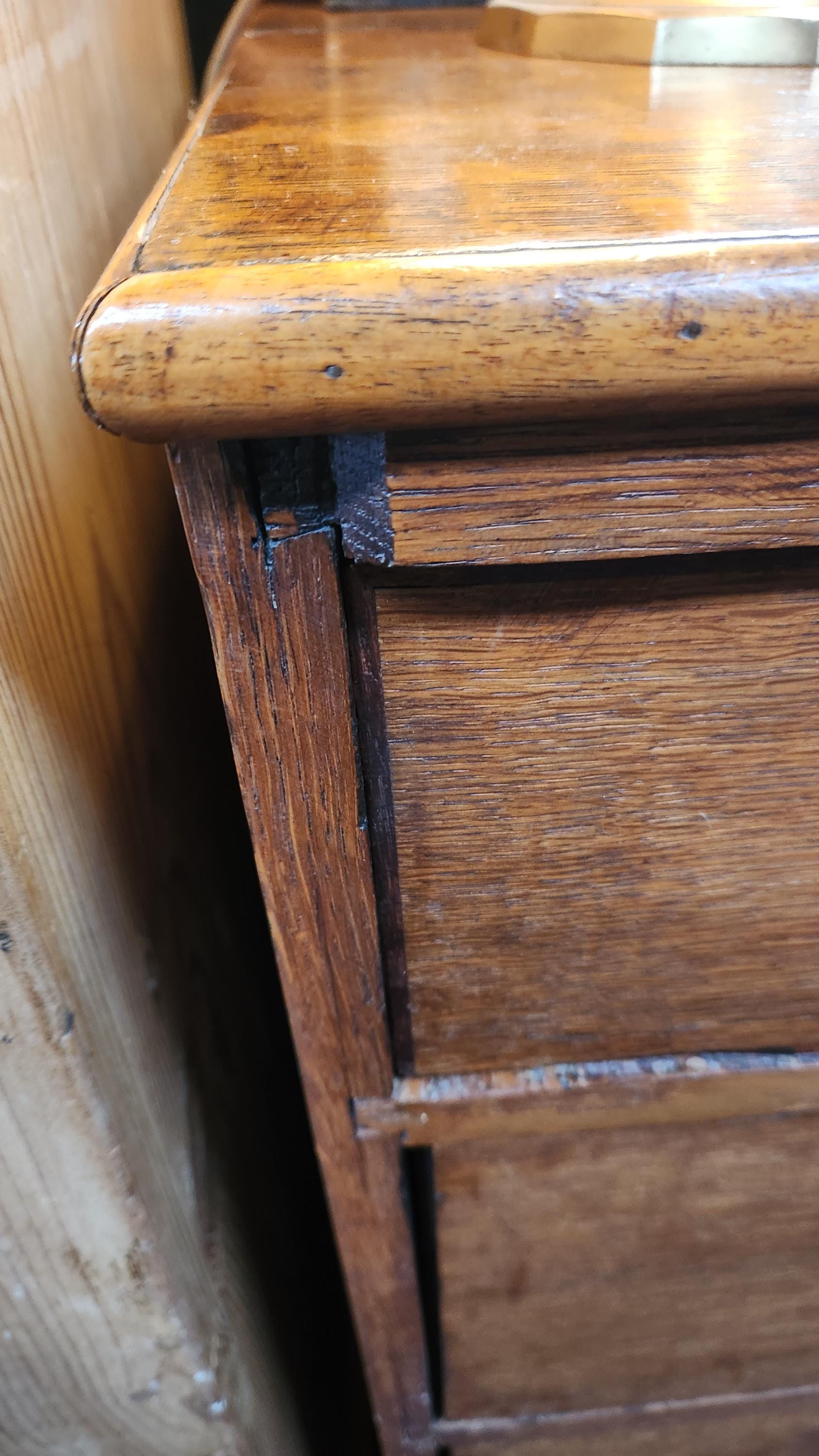 Late 19thC/early 20thC 2 over 3 Oak Chest of Drawers