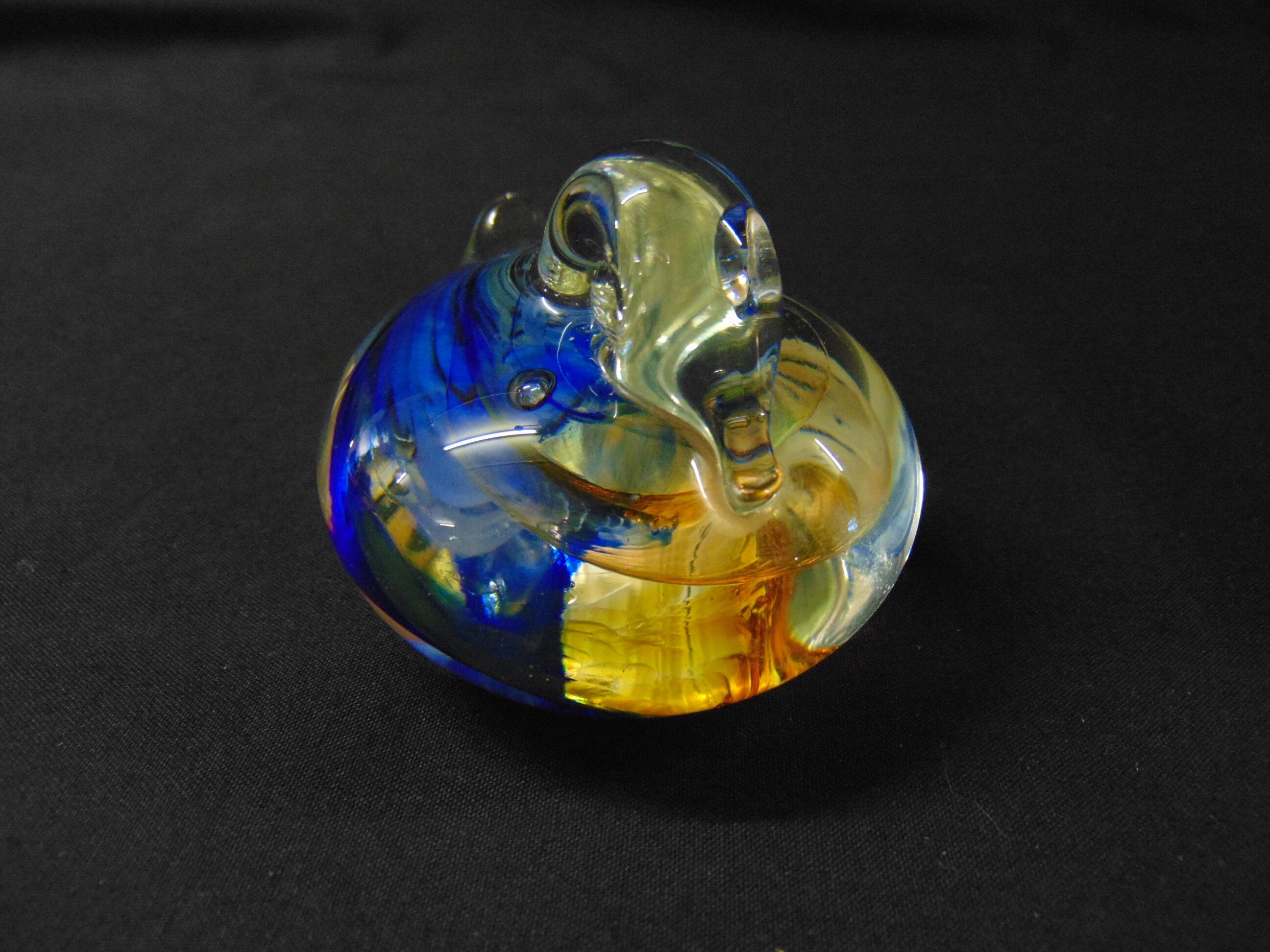 Handmade in Scotland, Vintage Selkirk Glass Bird Paperweight