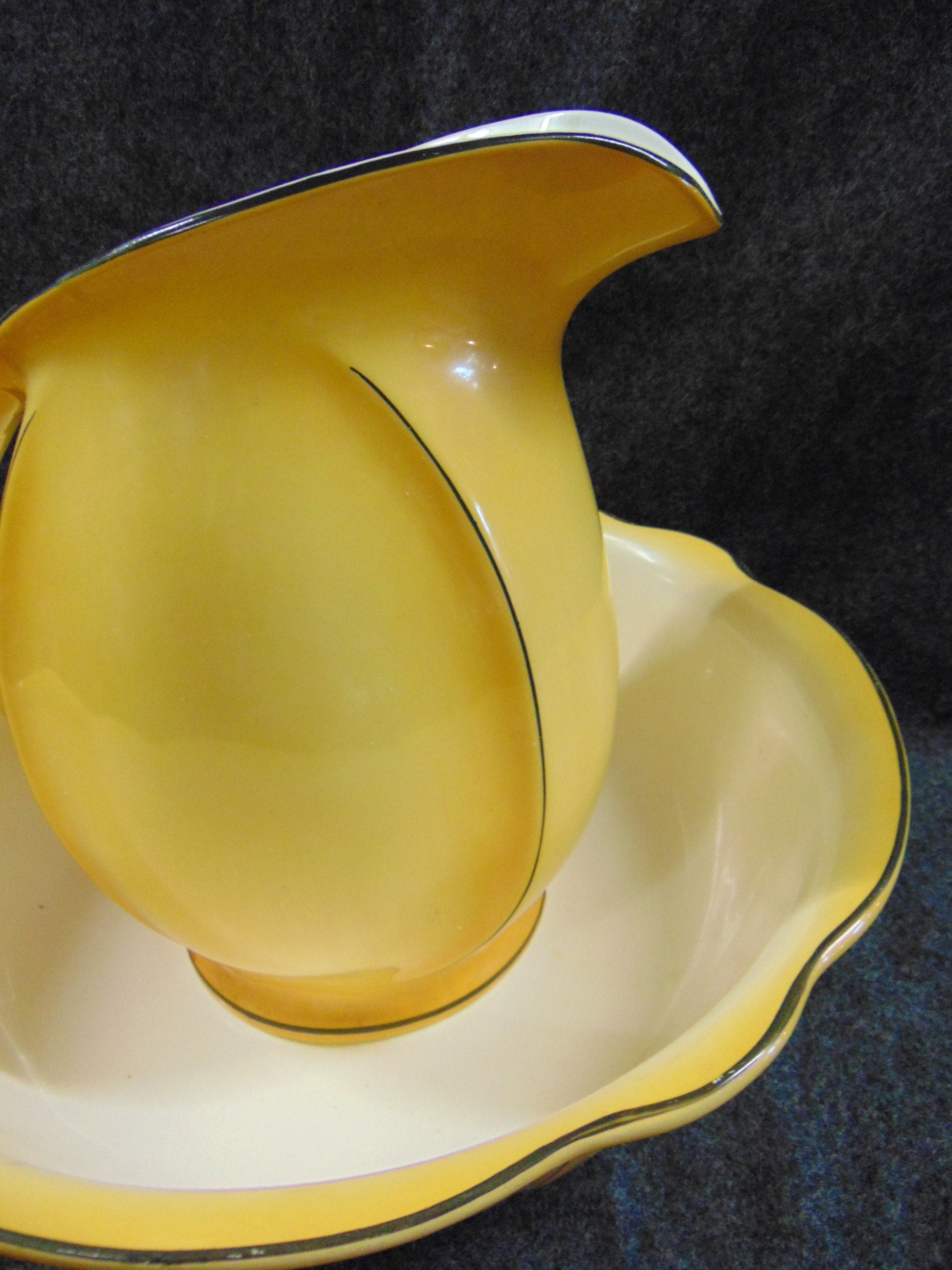 Art Nouveau Yellow Wash Jug and Bowl