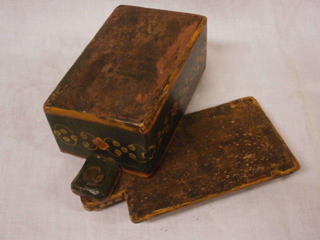 Anglo-Indian Late 19th Century Spice Box - Asian