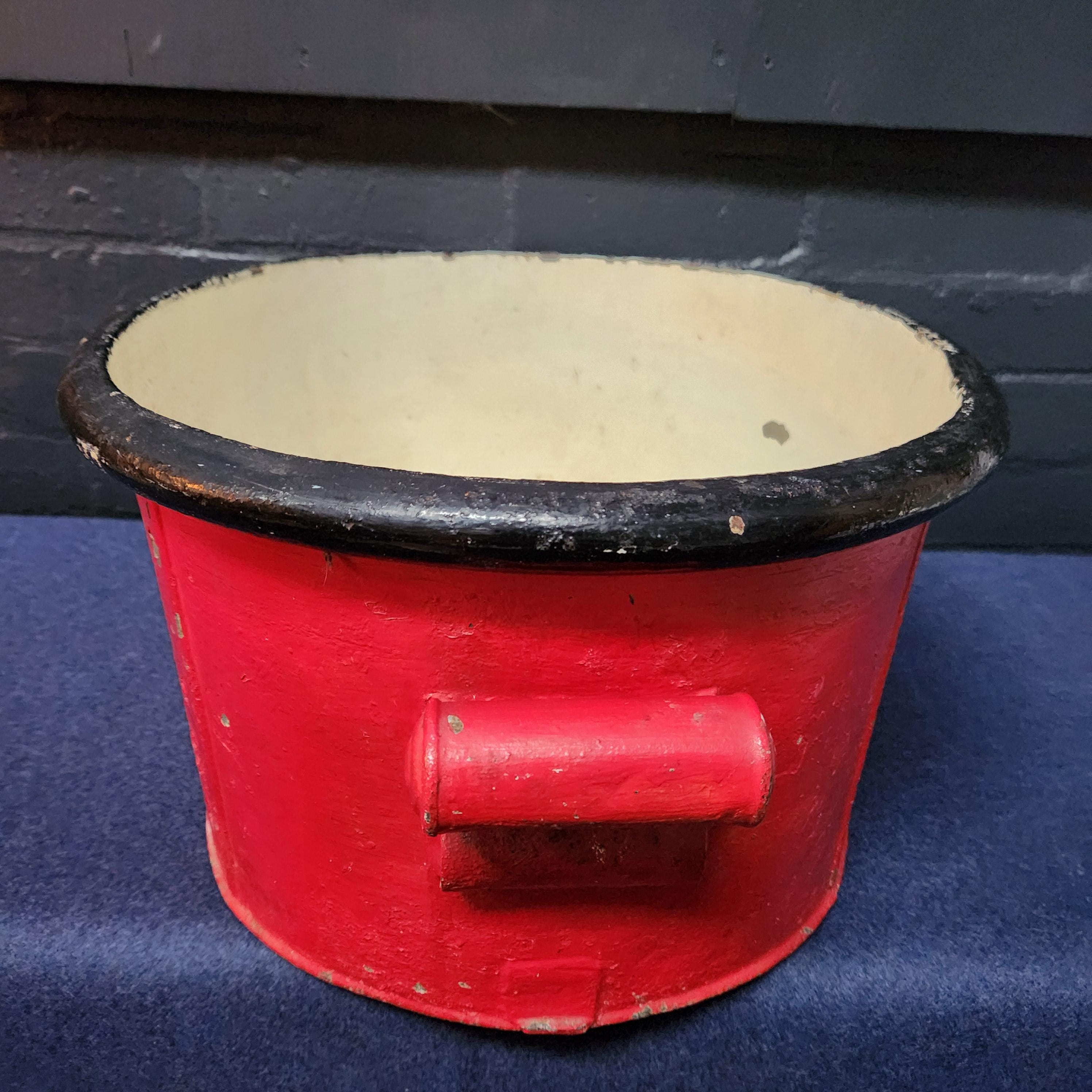 Late 18th century Georgian Painted Tin Foot Bath