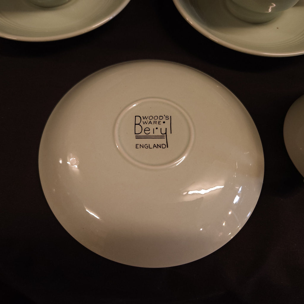 Woods Beryl Ware Cups & Saucers x 6