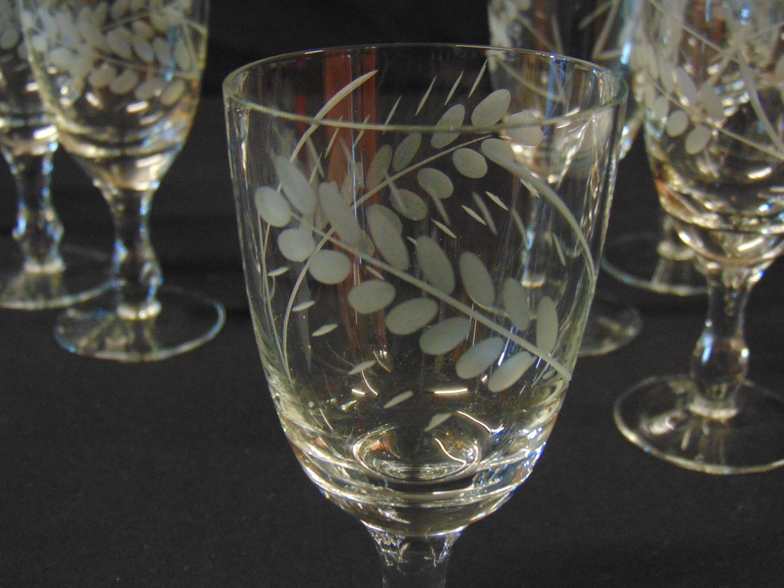 Vintage Sherry/Liqueur glasses X 8