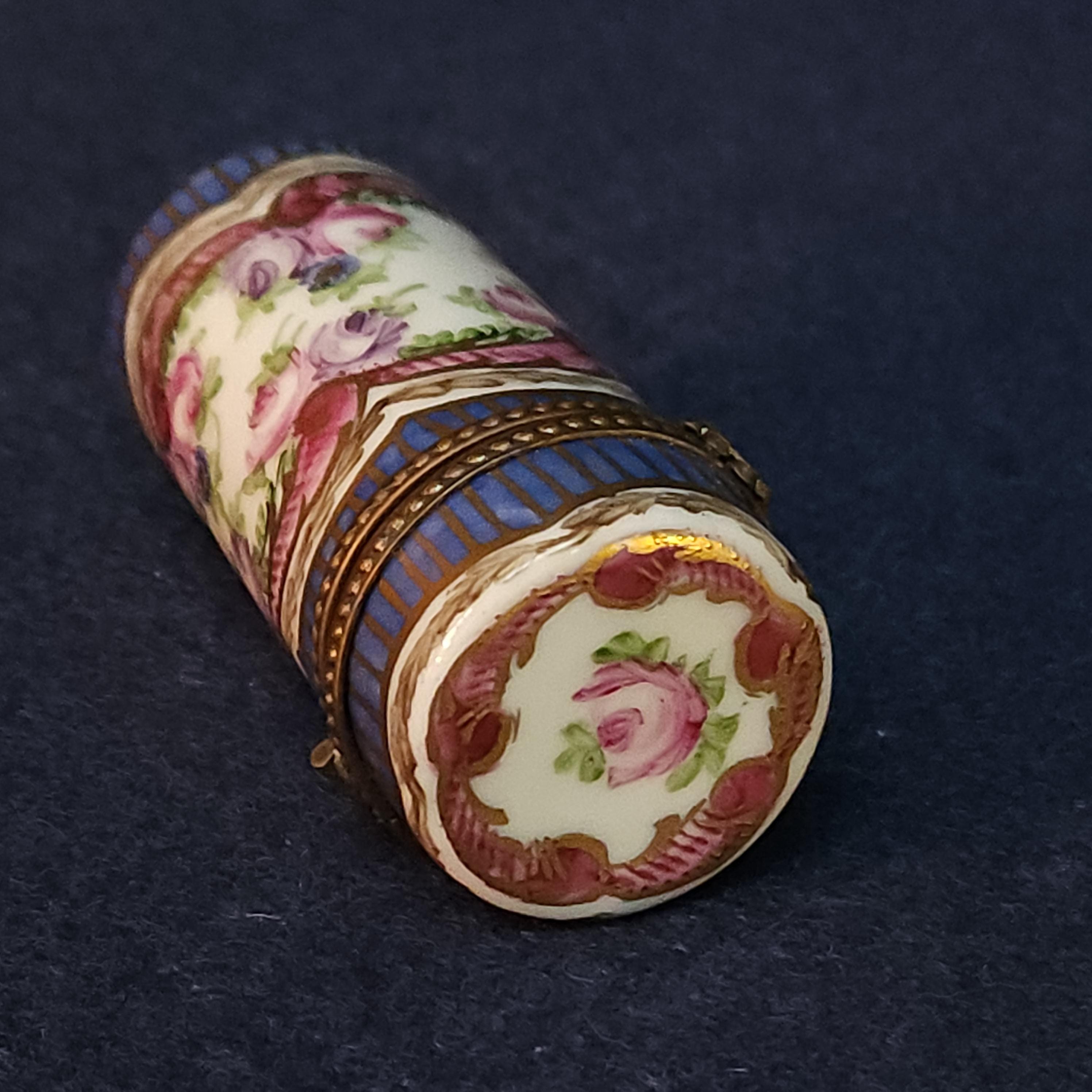 Limoge Hand Painted Small Trinket/Pill Box