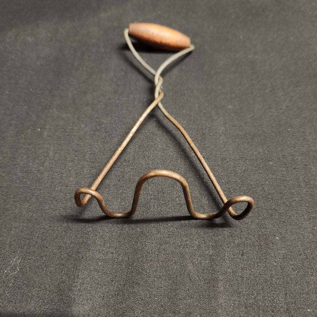 Vintage Wire Potato/Vegetable Masher