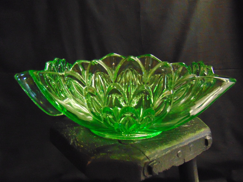 Art Deco Czechoslovakian Uranium Glass Fruit Bowl