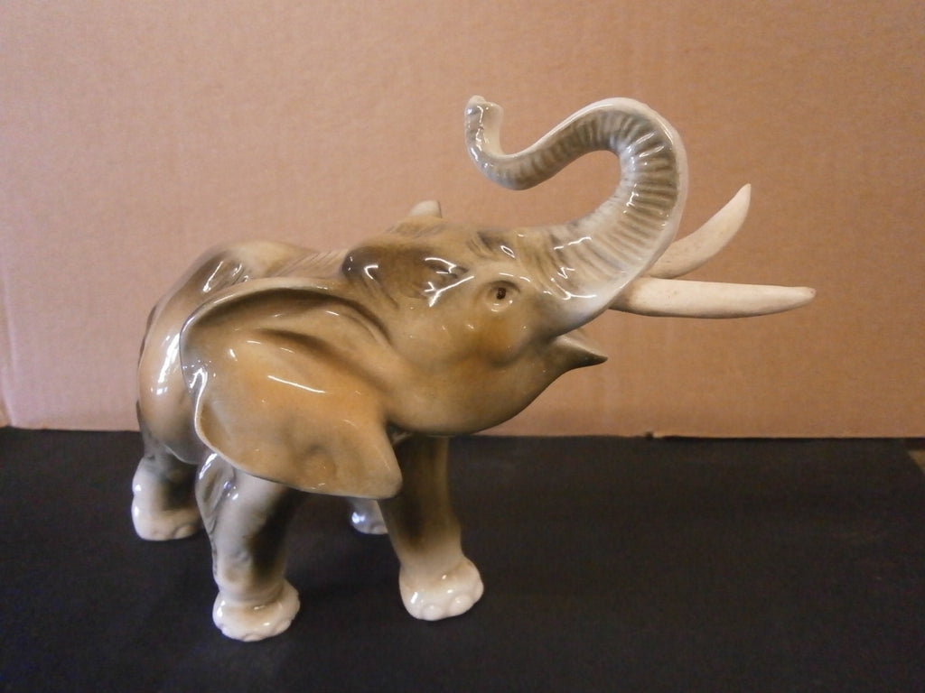 Dux Elephant - Vintage