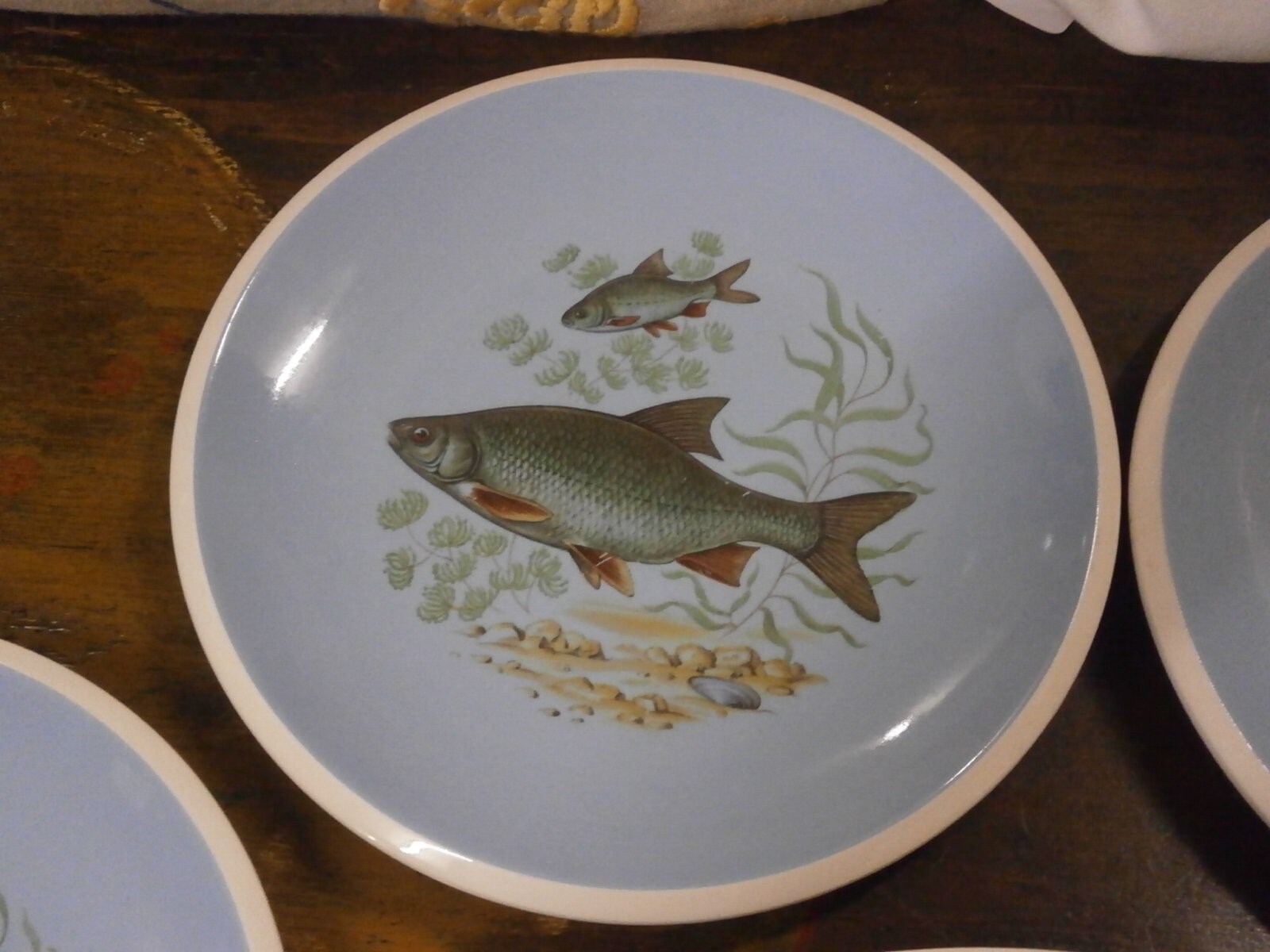 T&G Green Polo Fish Plates