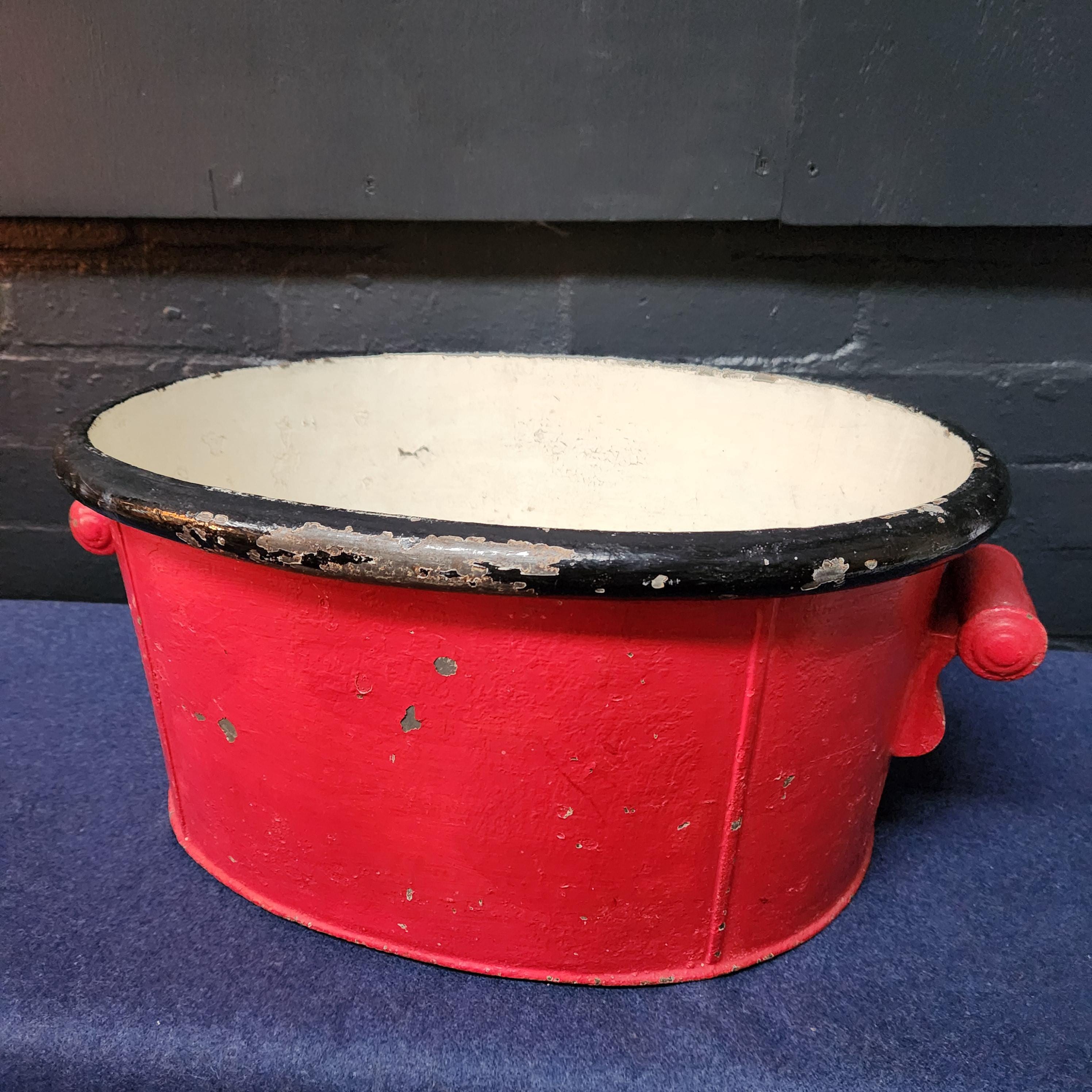 Late 18th century Georgian Painted Tin Foot Bath